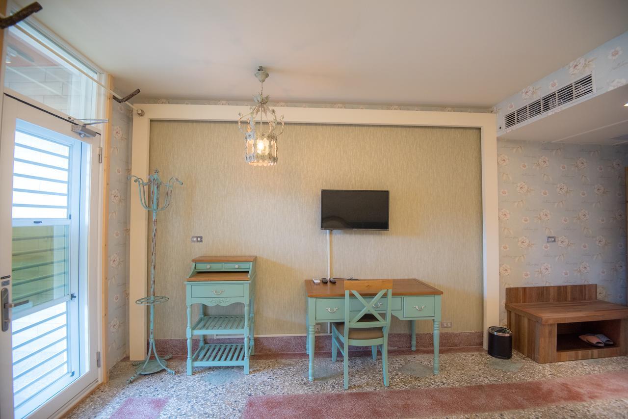 Ripoll'Es Homestay Chishang Exterior photo